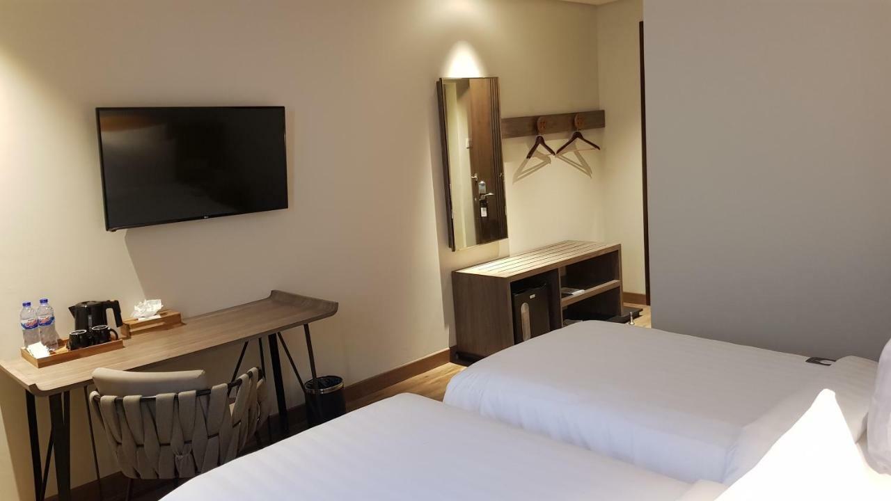 Luminor Hotel Jakarta Kota By Wh Kültér fotó