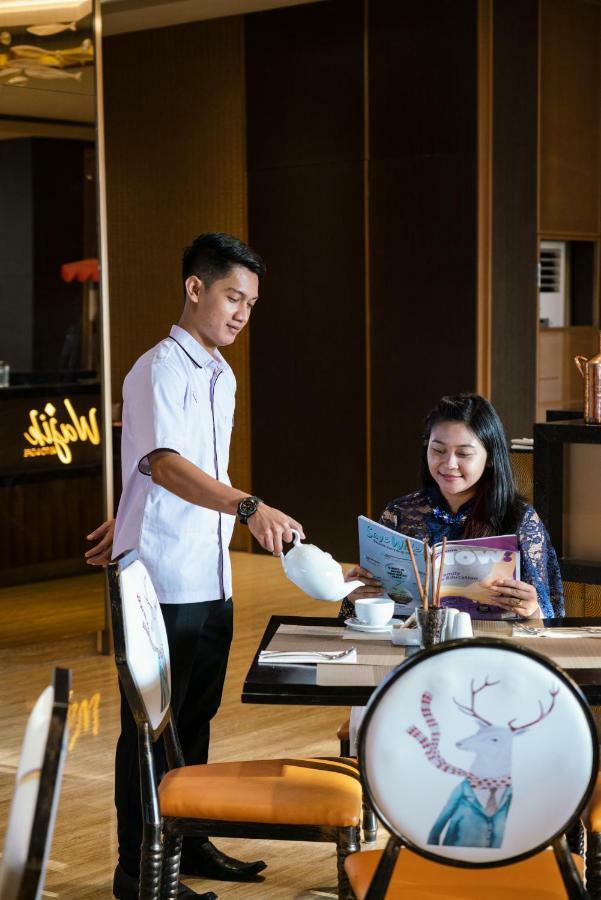 Luminor Hotel Jakarta Kota By Wh Kültér fotó